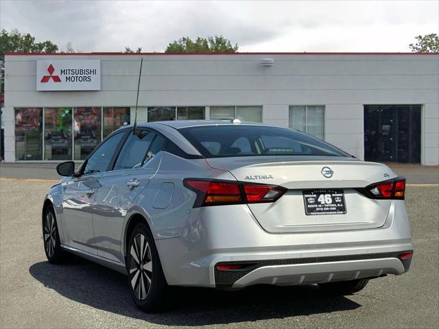 2021 nissan altima 2.5 sv