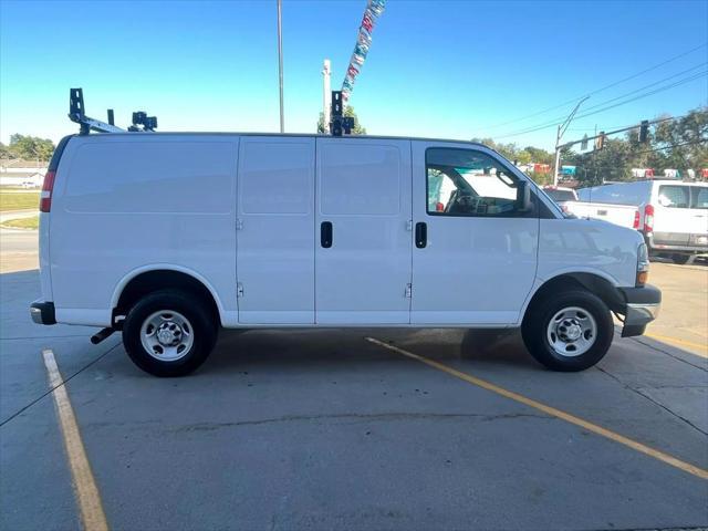 2021 chevrolet express 2500 rwd 2500 regular wheelbase wt