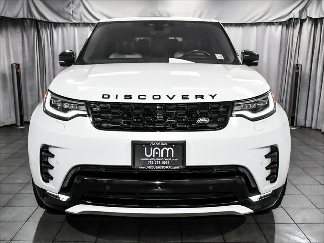 2022 land rover discovery p360 s r-dynamic