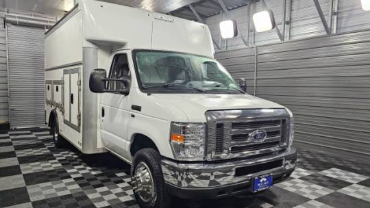 2018 ford e-series e-350 sd