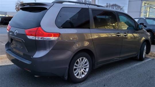 2014 Toyota Sienna