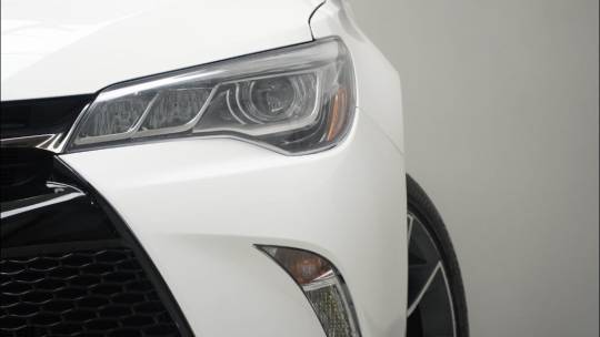 2016 Toyota Camry xse v6