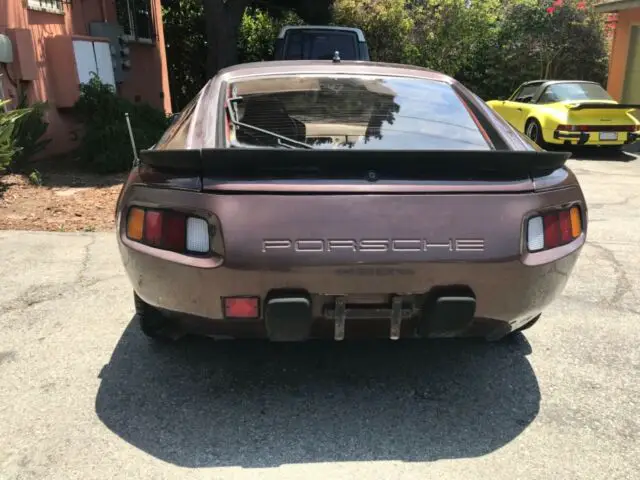 rare 1981 euro 300hp porsche 928s 5-speed manual brown/pasha op-art interior nr