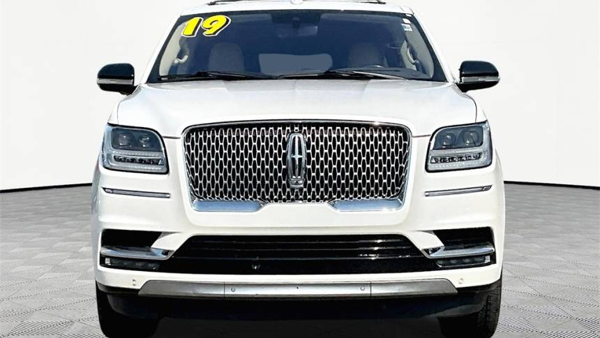 2019 lincoln navigator l reserve