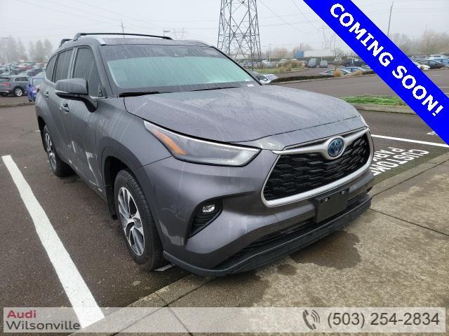 2023 toyota highlander hybrid xle