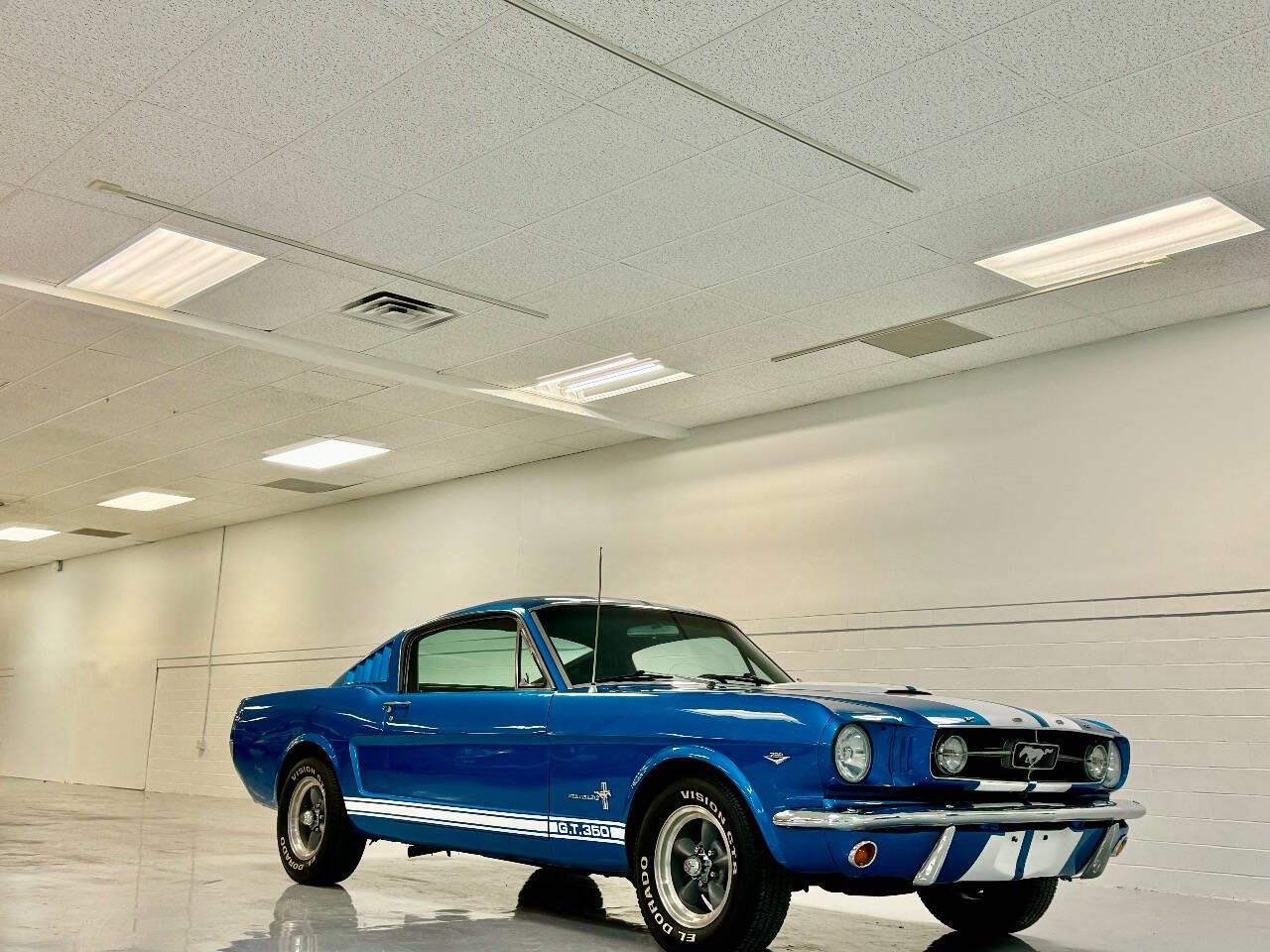 1965 ford mustang