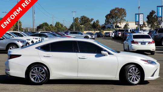 2023 Lexus ES