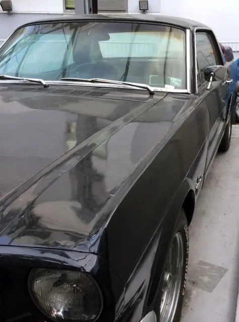 1965 black ford mustang hardtop coupe - 6 cyl automatic