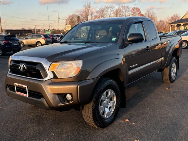 2012 toyota tacoma base
