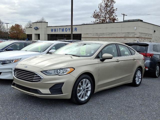 2019 ford fusion se