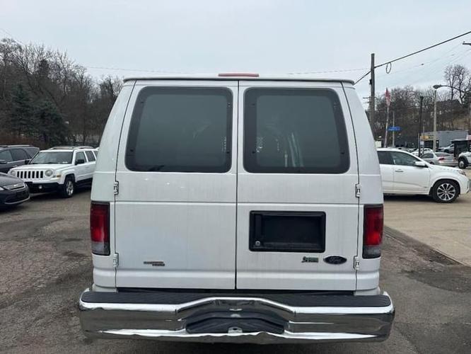 2013 ford e250 cargo commercial extended cargo van in pittsburgh, pennsylvania