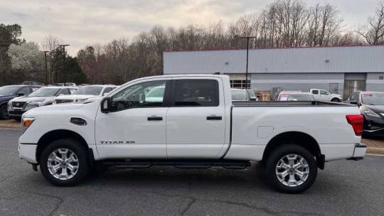 2023 nissan titan xd sv