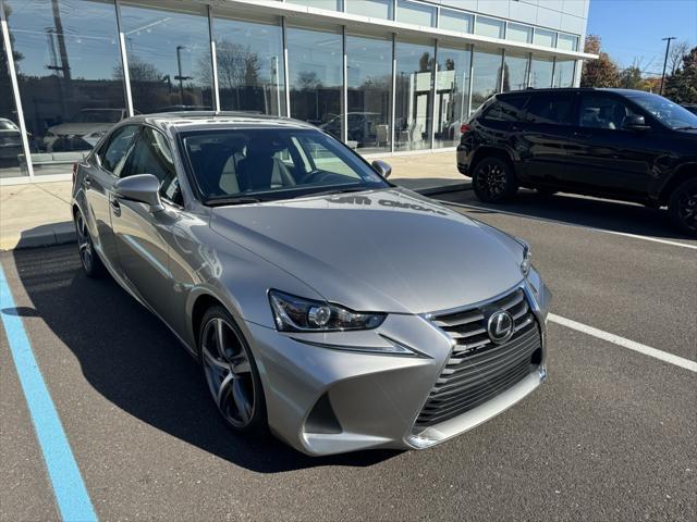 2017 lexus is 300 base