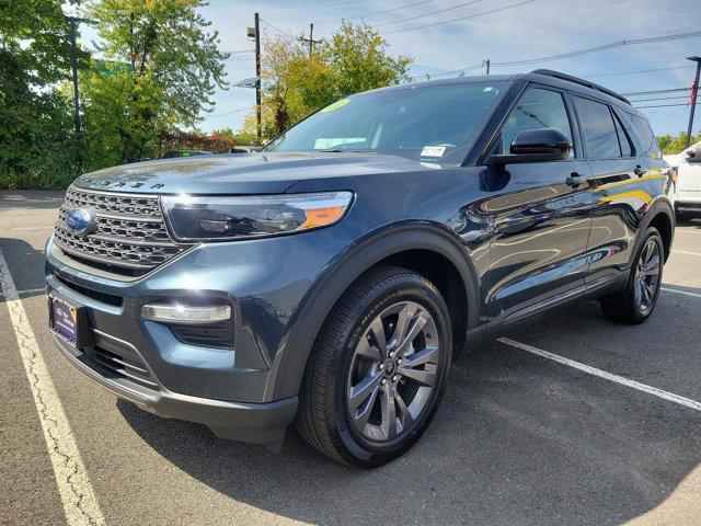 2022 ford explorer xlt