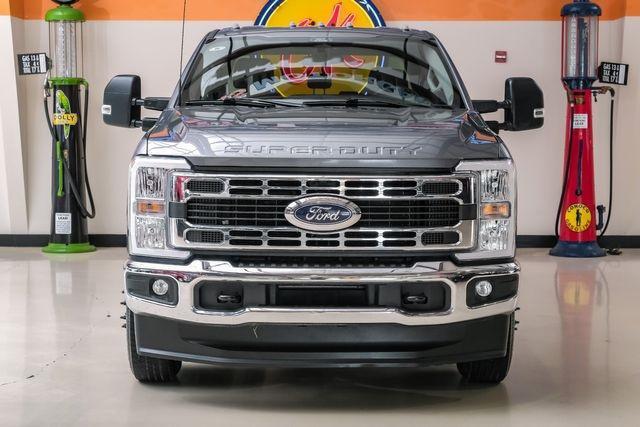2024 ford f-350 xlt