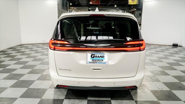2021 chrysler pacifica touring l