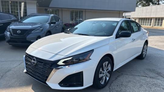 2025 Nissan Altima