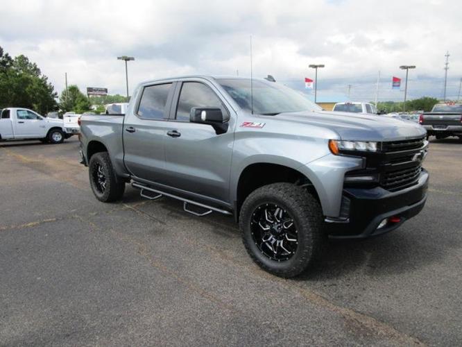 used 2019 chevrolet silverado 1500 4x4 crew cab lt trail boss columbus, ms 39705 for sale in columbus, mississippi
