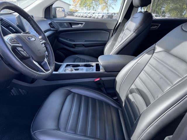 2022 ford edge sel