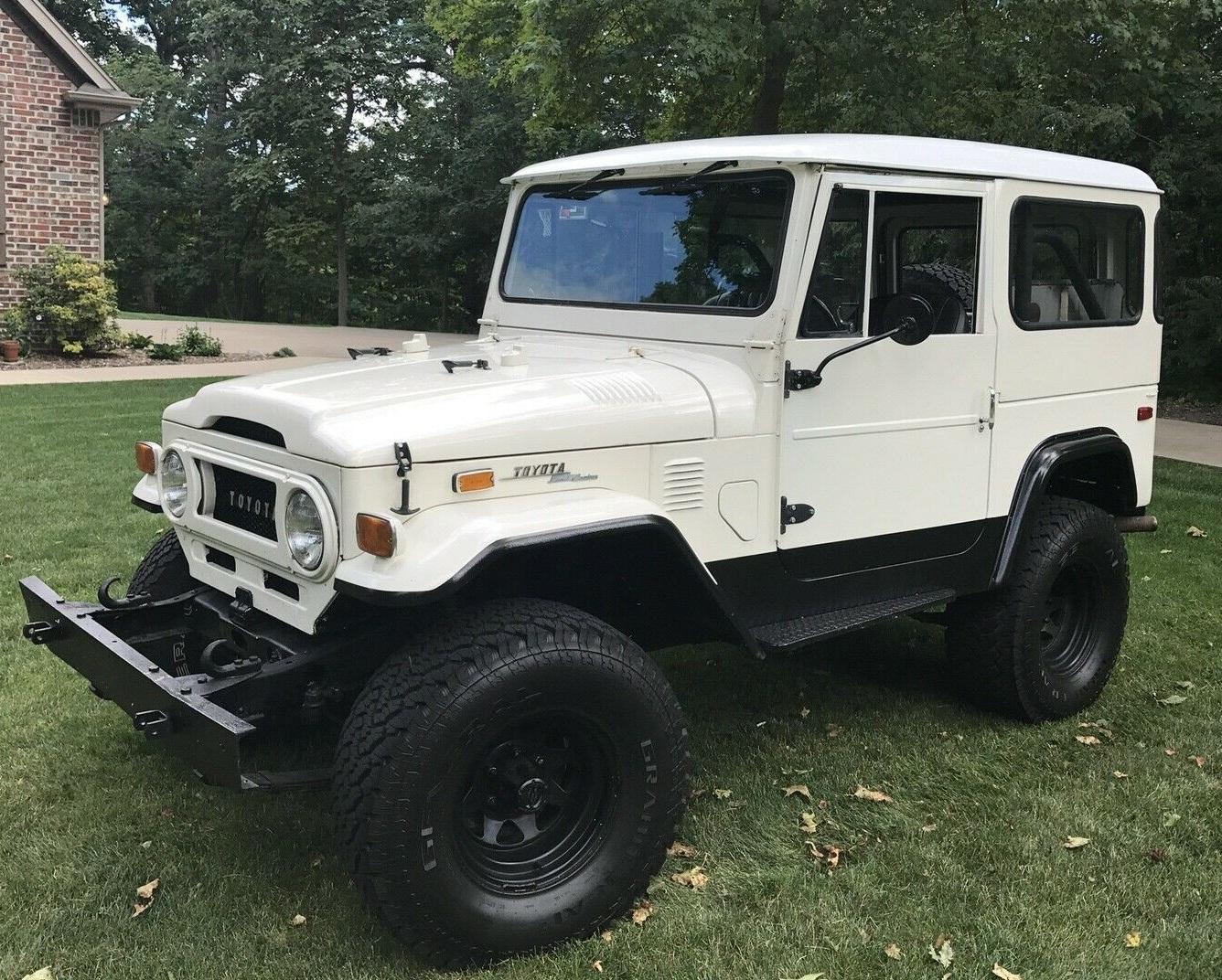 1973 toyota land cruiser fj40 suv white 4wd manual