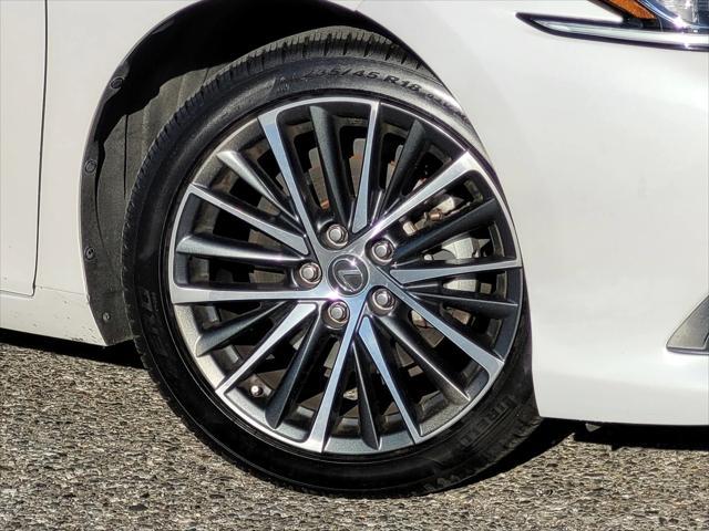 2022 lexus es 350 base