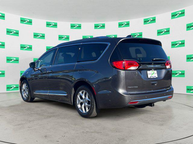2019 chrysler pacifica touring-l plus
