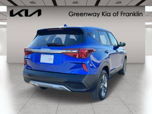 2023 kia seltos lx
