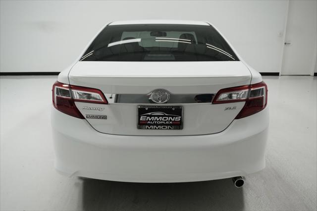 2012 toyota camry xle