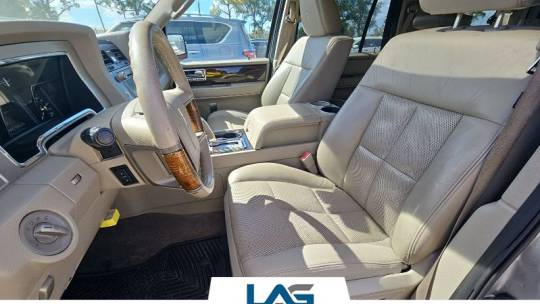 2010 lincoln navigator base