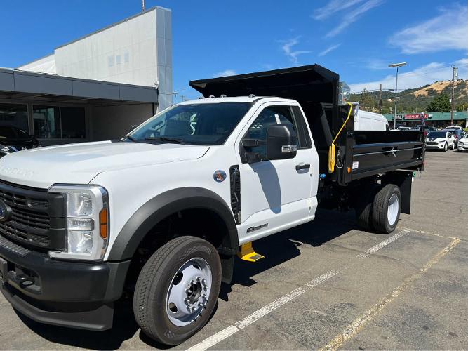 new 2024 ford super duty f-550 drw xl 4wd reg cab 169 wb 84 ca