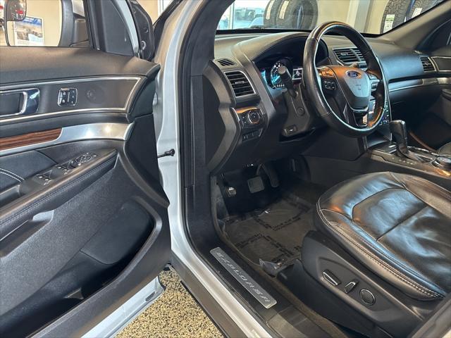 2017 ford explorer limited