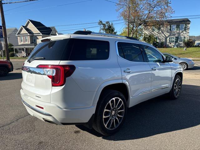 2022 gmc acadia denali