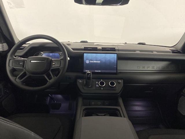 2023 land rover defender 130 x-dynamic se