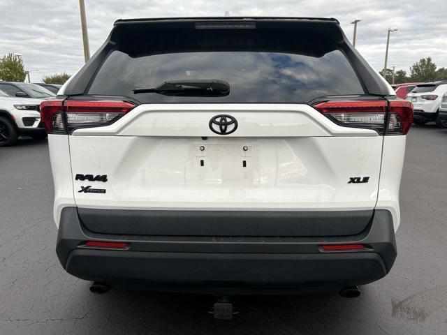 2021 toyota rav4 xle
