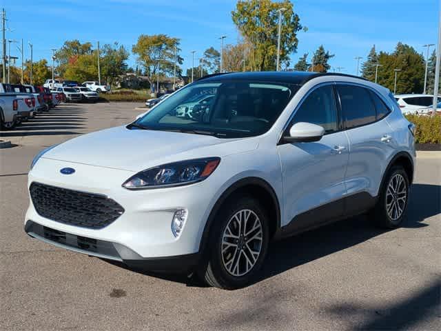 2022 ford escape sel