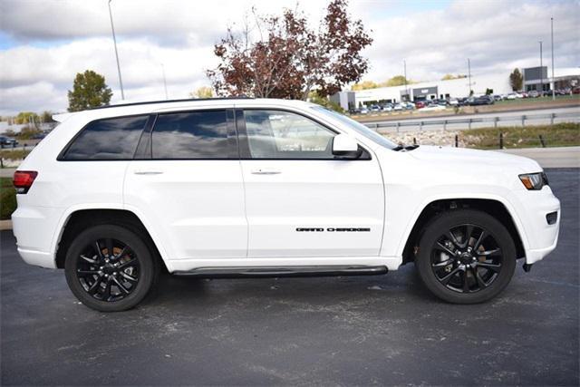 2020 jeep grand cherokee altitude