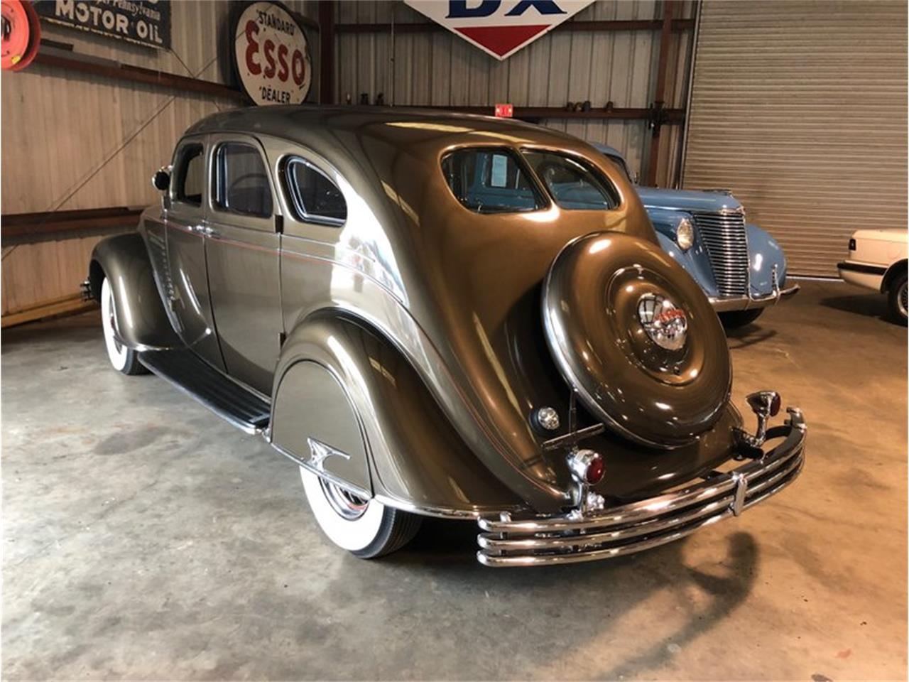 1934 chrysler airflow