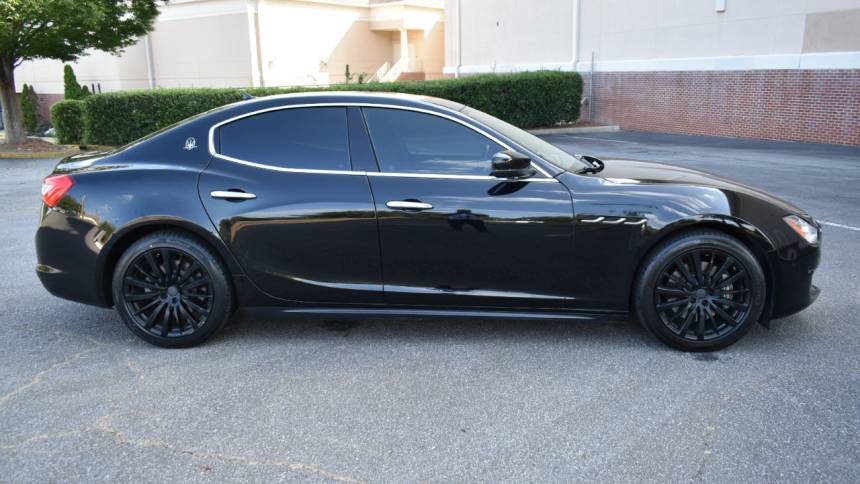 2020 maserati ghibli base