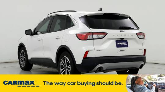 2020 Ford Escape