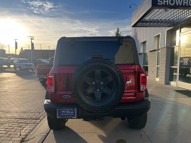2021 ford bronco black diamond