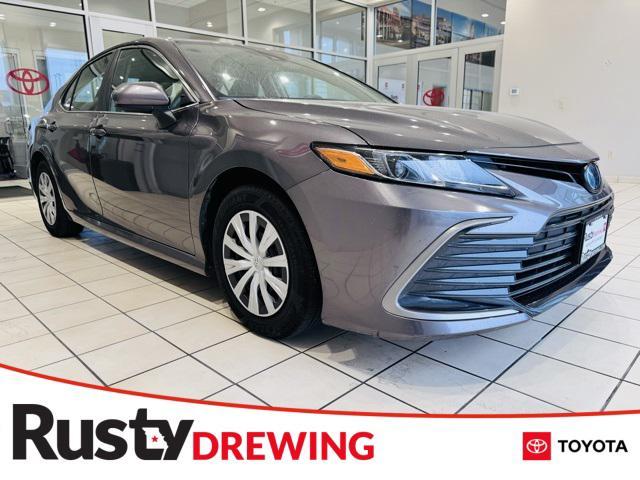2023 toyota camry le