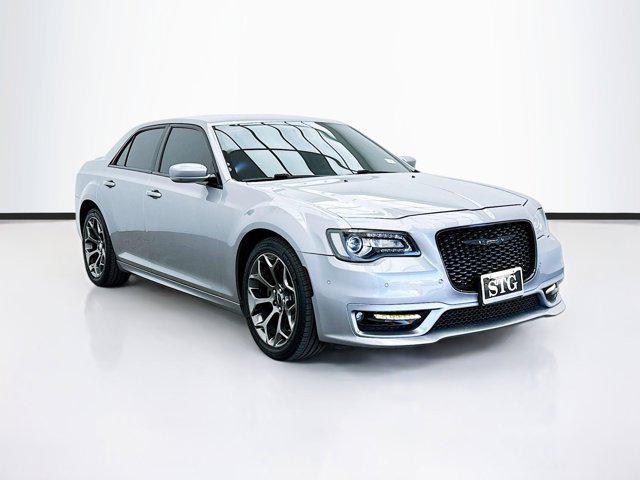 2017 chrysler 300 s