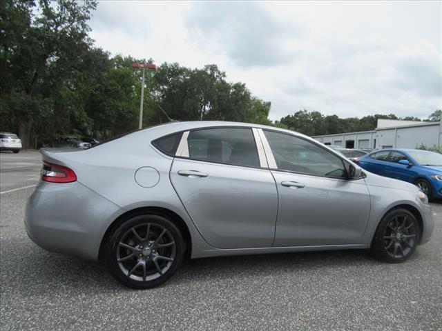 2016 dodge dart se