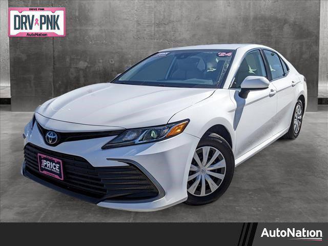 2024 toyota camry hybrid le