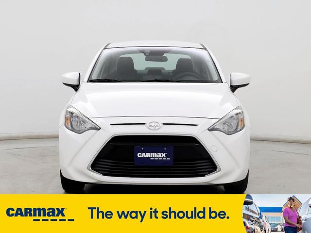 2016 scion ia