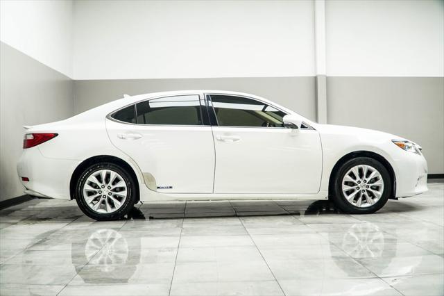 2013 lexus es 300h base