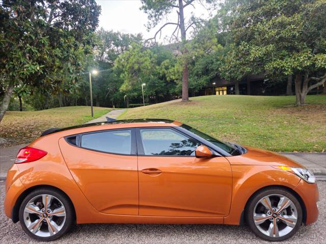2016 hyundai veloster base