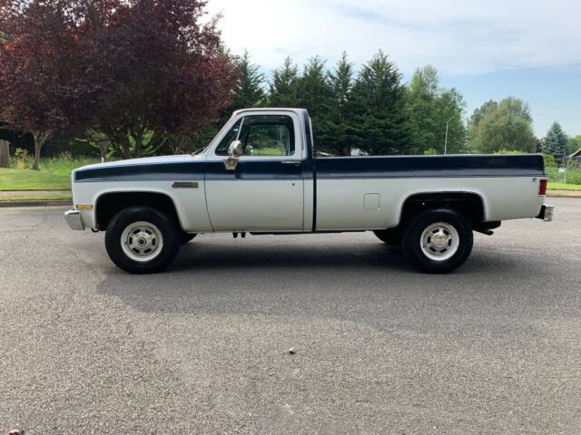 1985 gmc sierra classic 2500