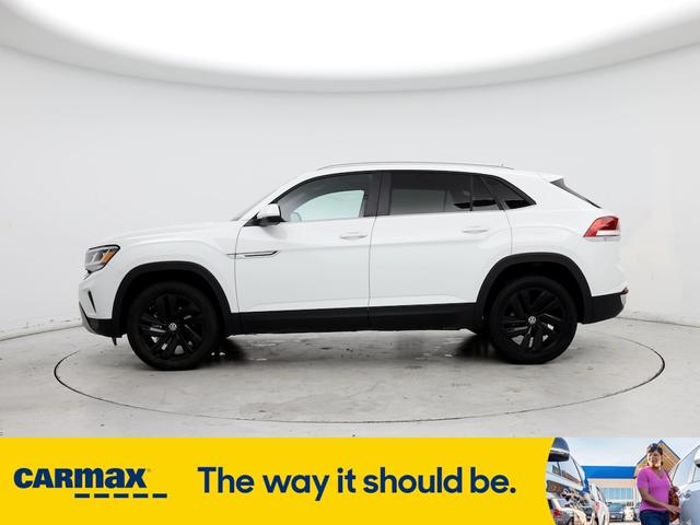 2022 volkswagen atlas cross sport se w/tech