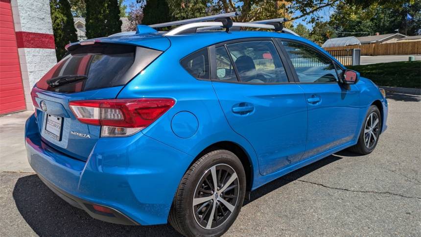 2022 subaru impreza premium